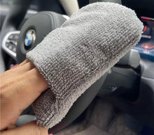 Load image into Gallery viewer, Microfiber Wax Foam Applicator Pad With Finger Pocket
